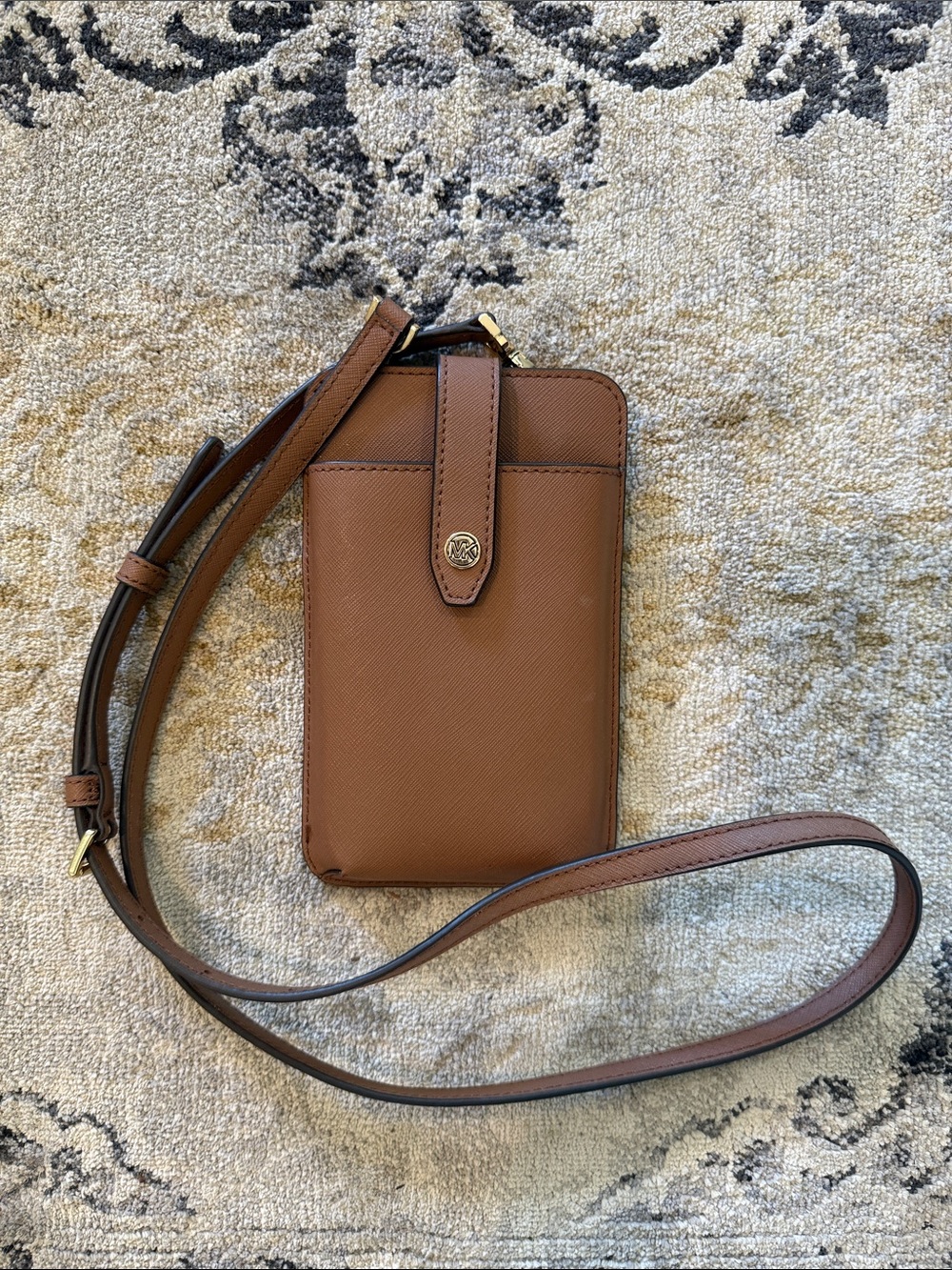 Michael Kors Crossbody Phone Wallet